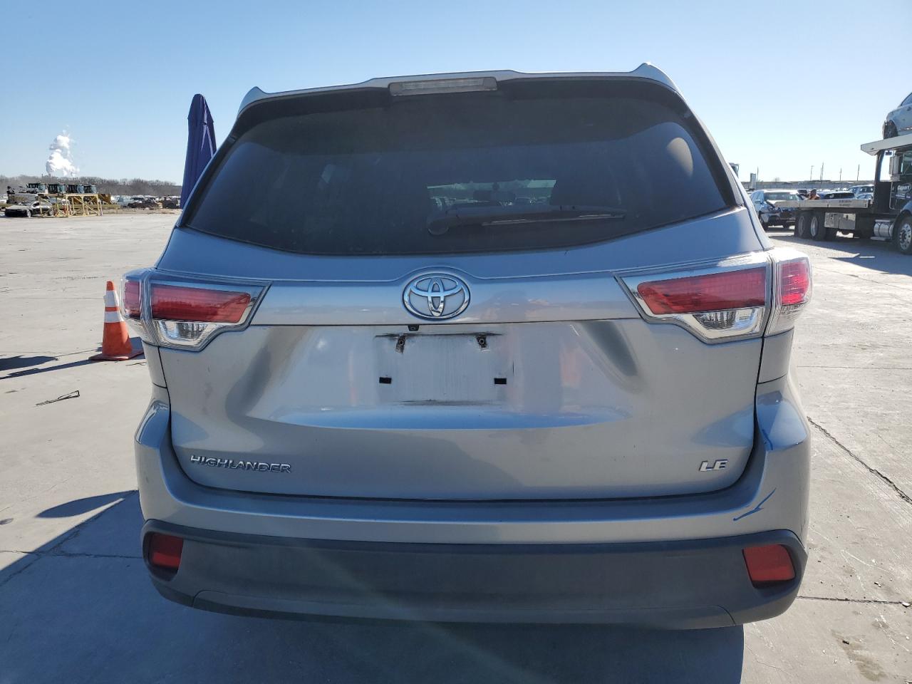 2015 Toyota Highlander - Image 6