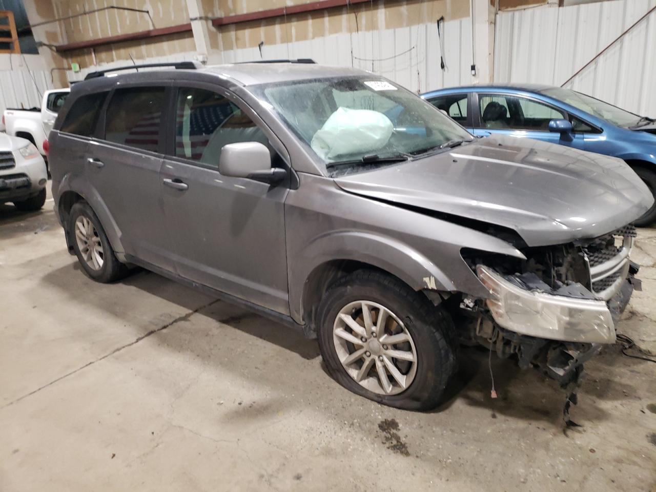 VIN 3C4PDDBG4DT612442 2013 DODGE JOURNEY no.4