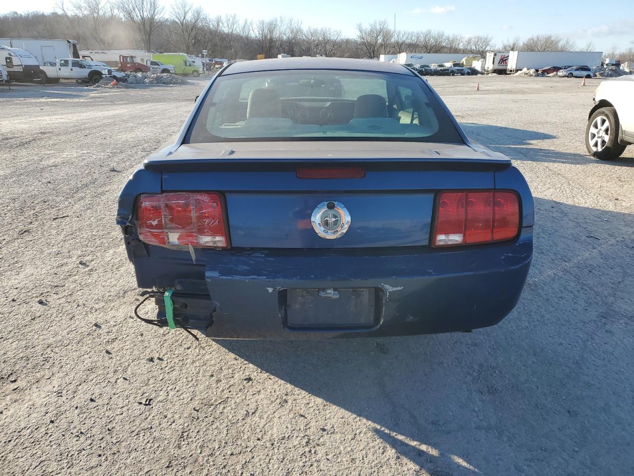 2007 Ford Mustang - Image 6