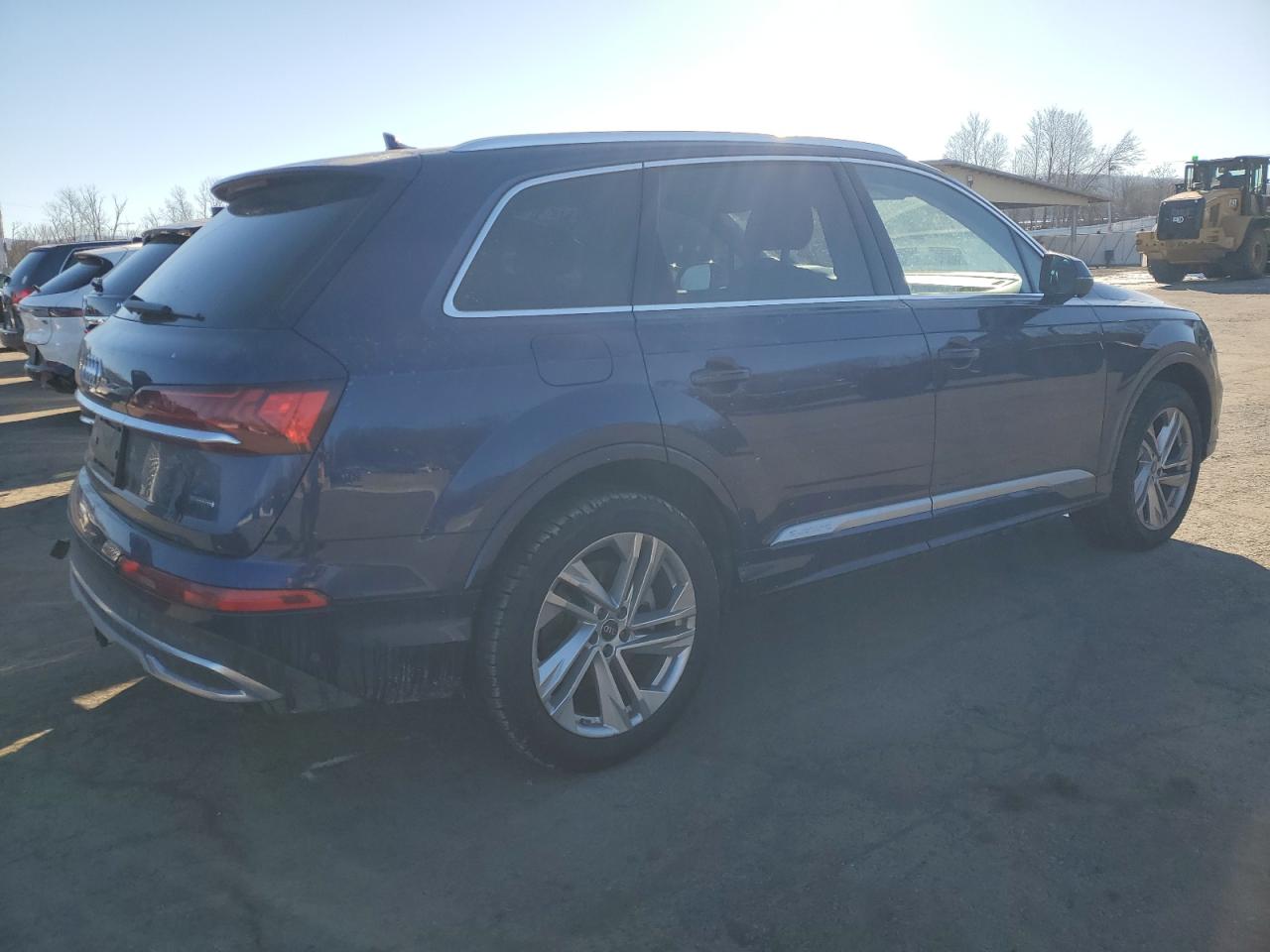 2022 Audi Q7 - Image 3