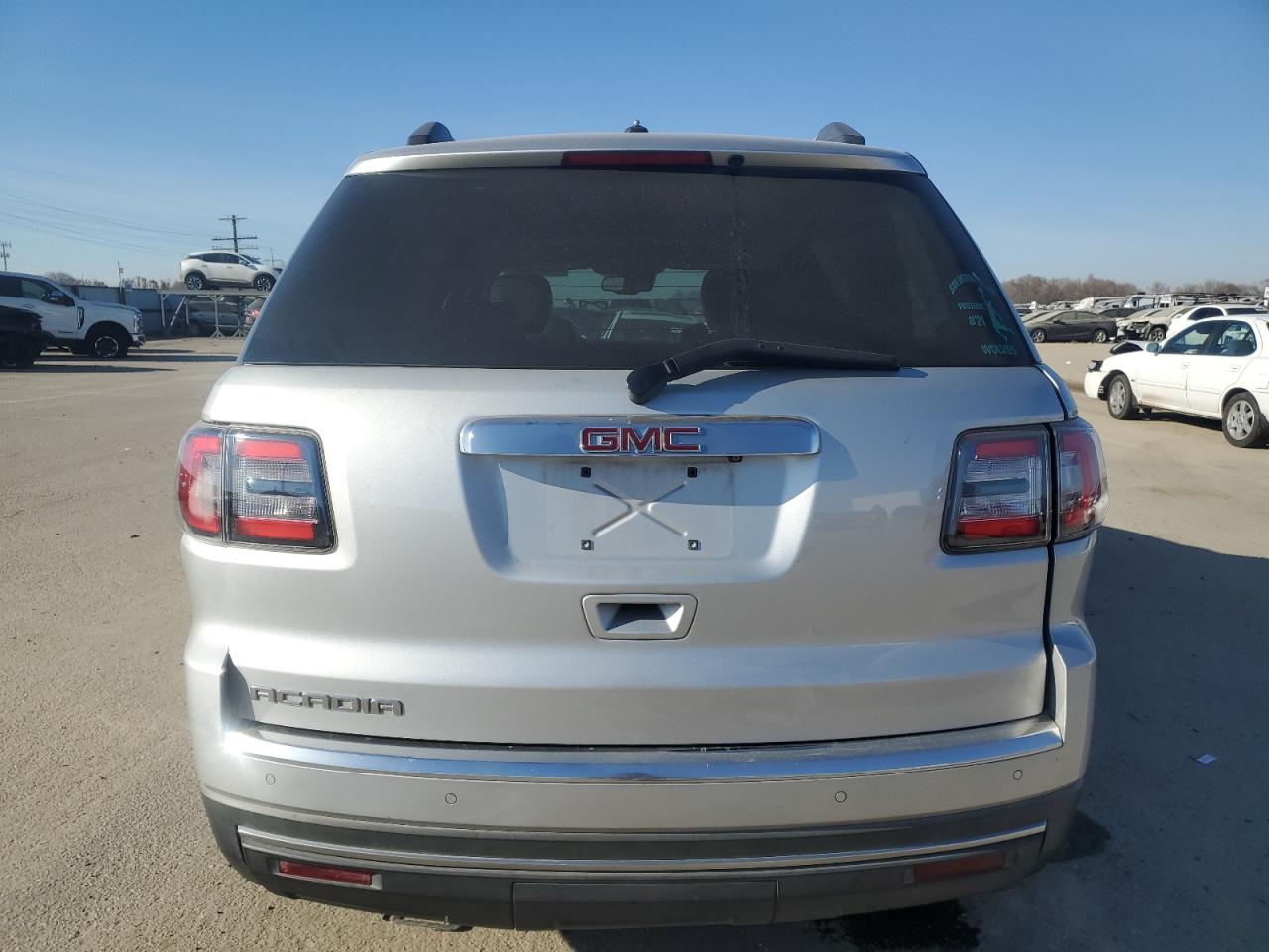 2016 GMC Acadia - Image 6