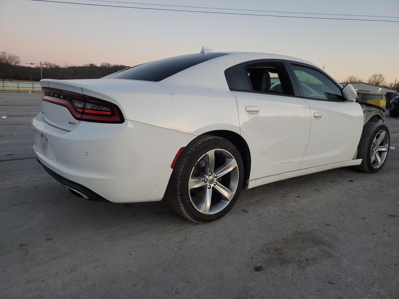 2017 Dodge Charger - Image 3