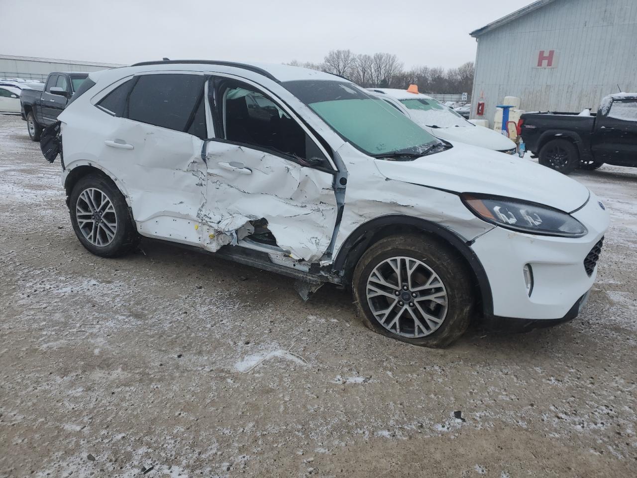 2021 Ford Escape - Image 4