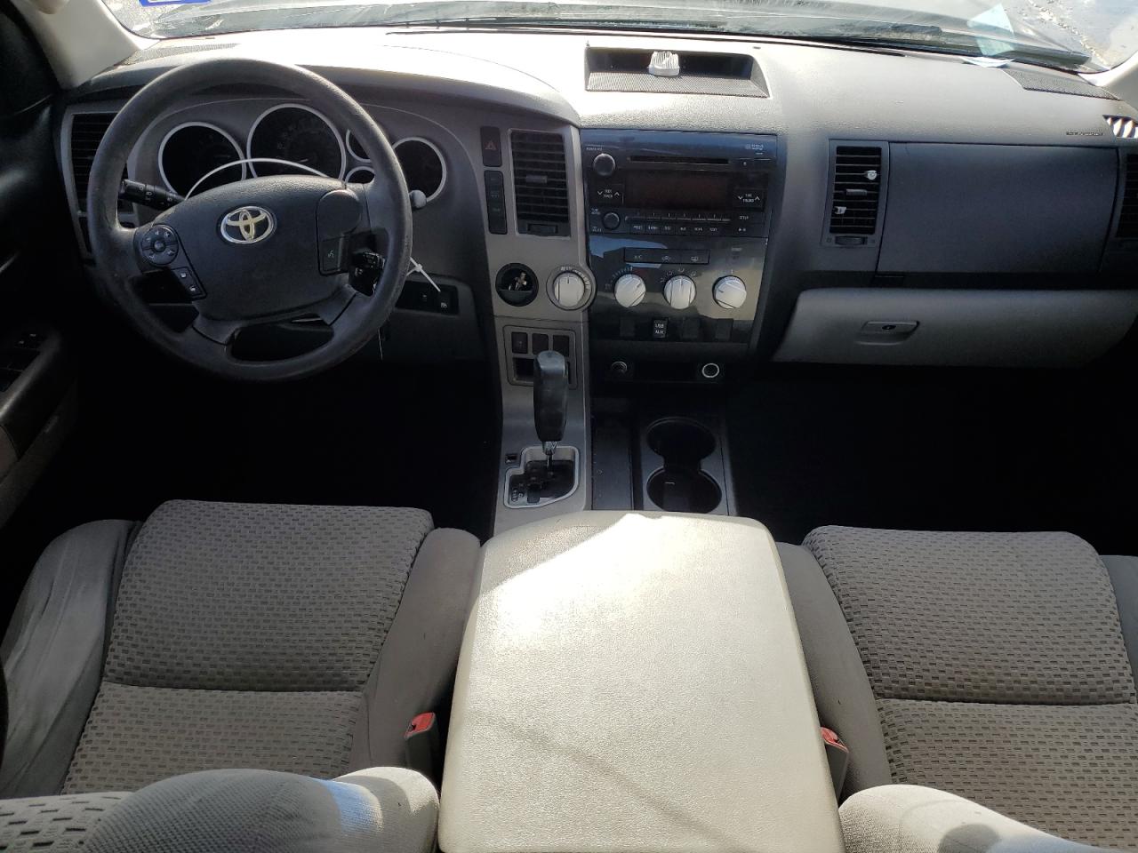 2010 Toyota Tundra - Image 8