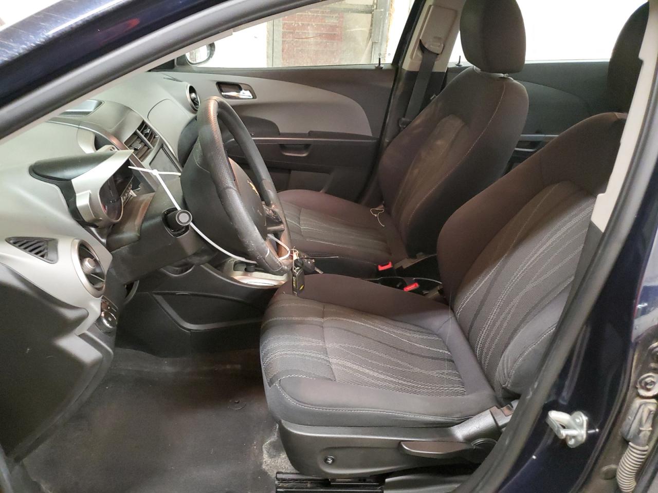 2015 Chevrolet Sonic - Image 7