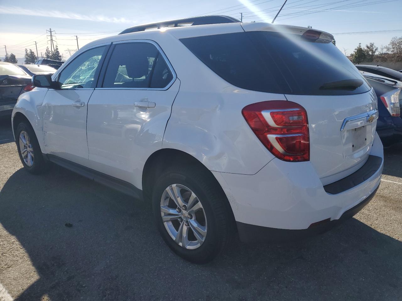 2016 Chevrolet Equinox - Image 2