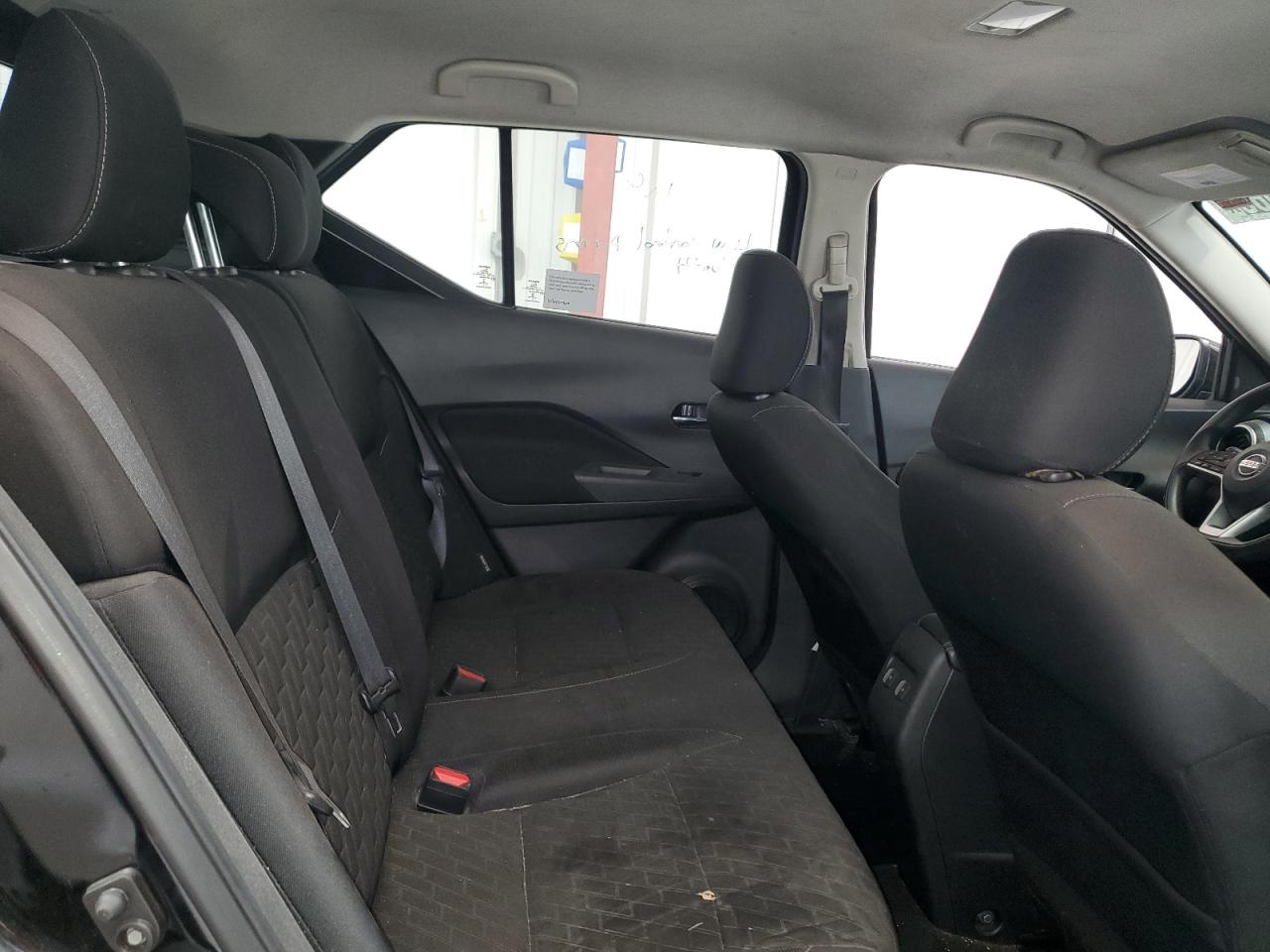 2021 Nissan Kicks - Image 11