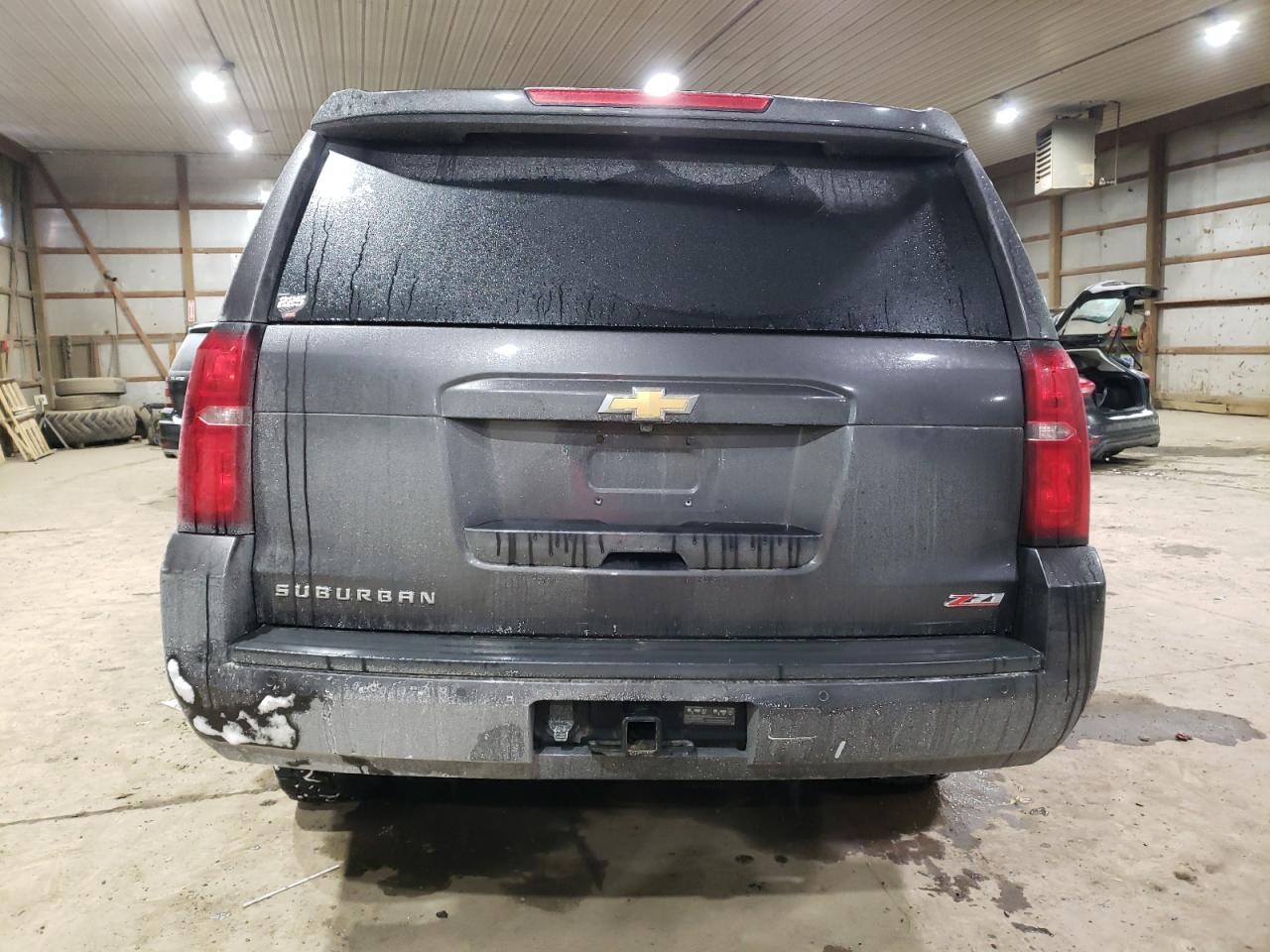 2018 Chevrolet Suburban - Image 6