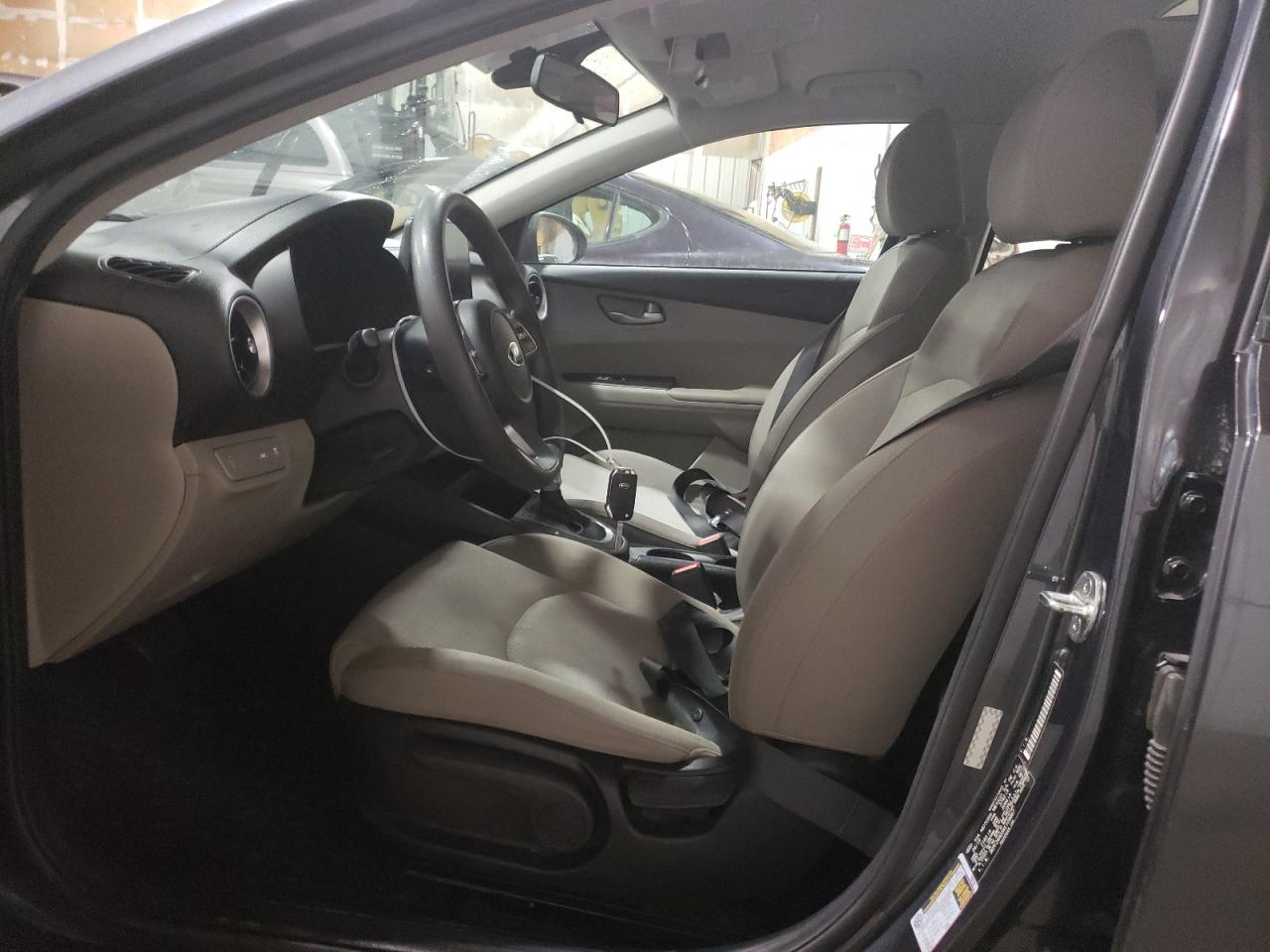 2019 Kia Forte - Image 7
