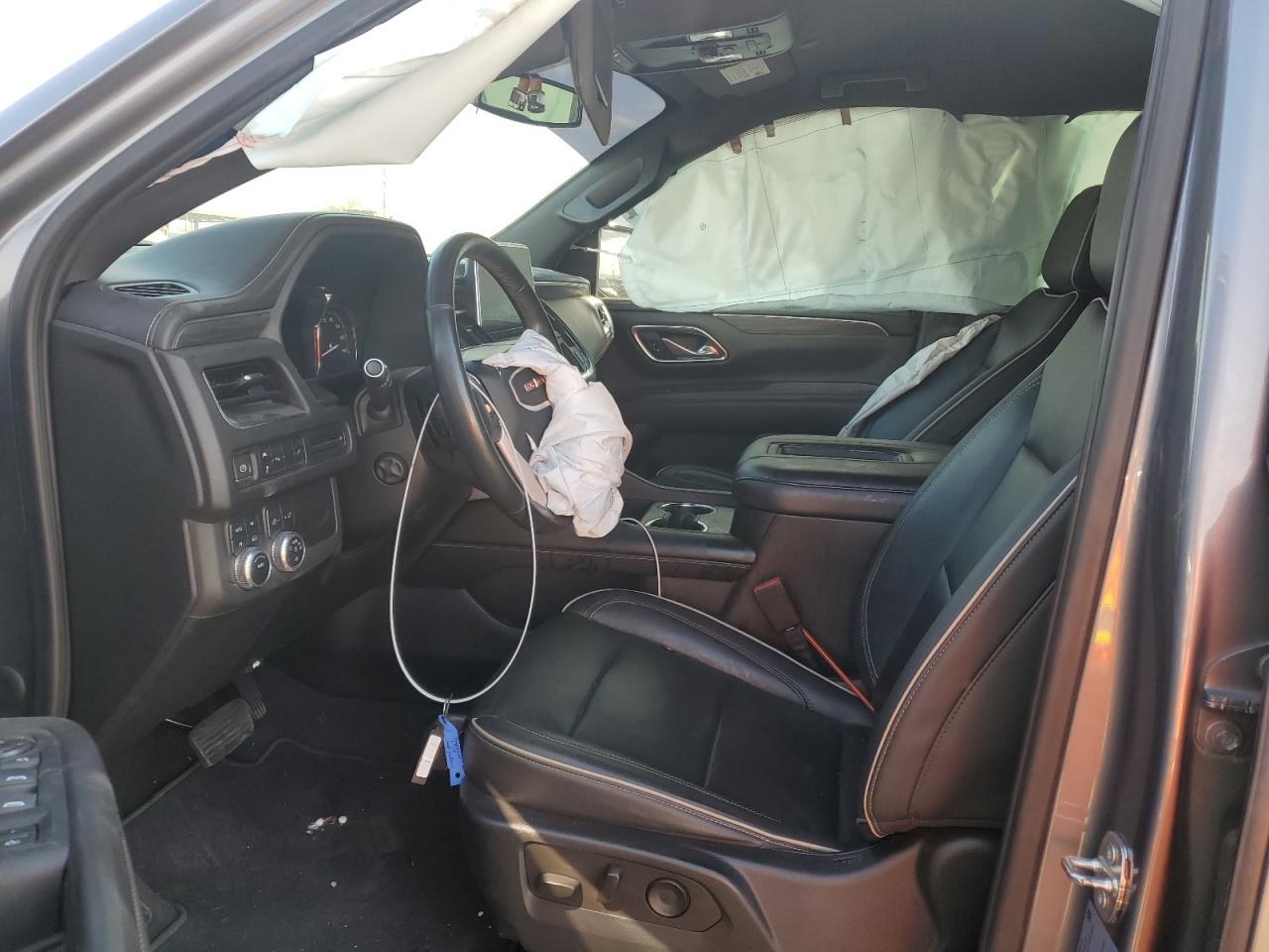 2021 GMC Yukon - Image 7