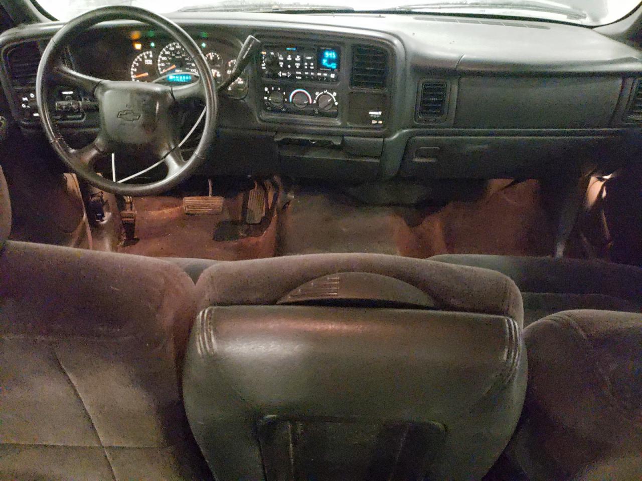 2001 Chevrolet Silverado - Image 8