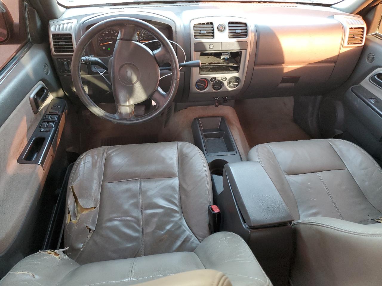 2005 Chevrolet Colorado - Image 8