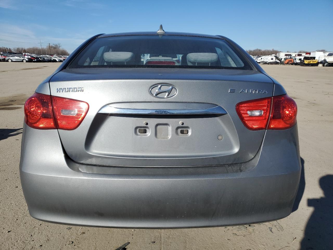 2010 Hyundai Elantra - Image 6