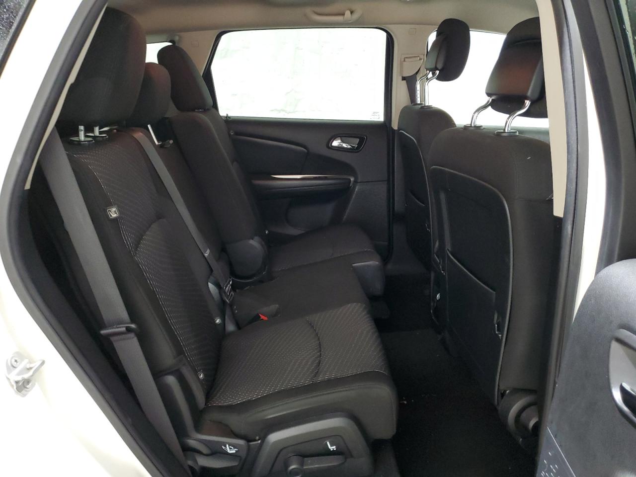 2020 Dodge Journey - Image 11