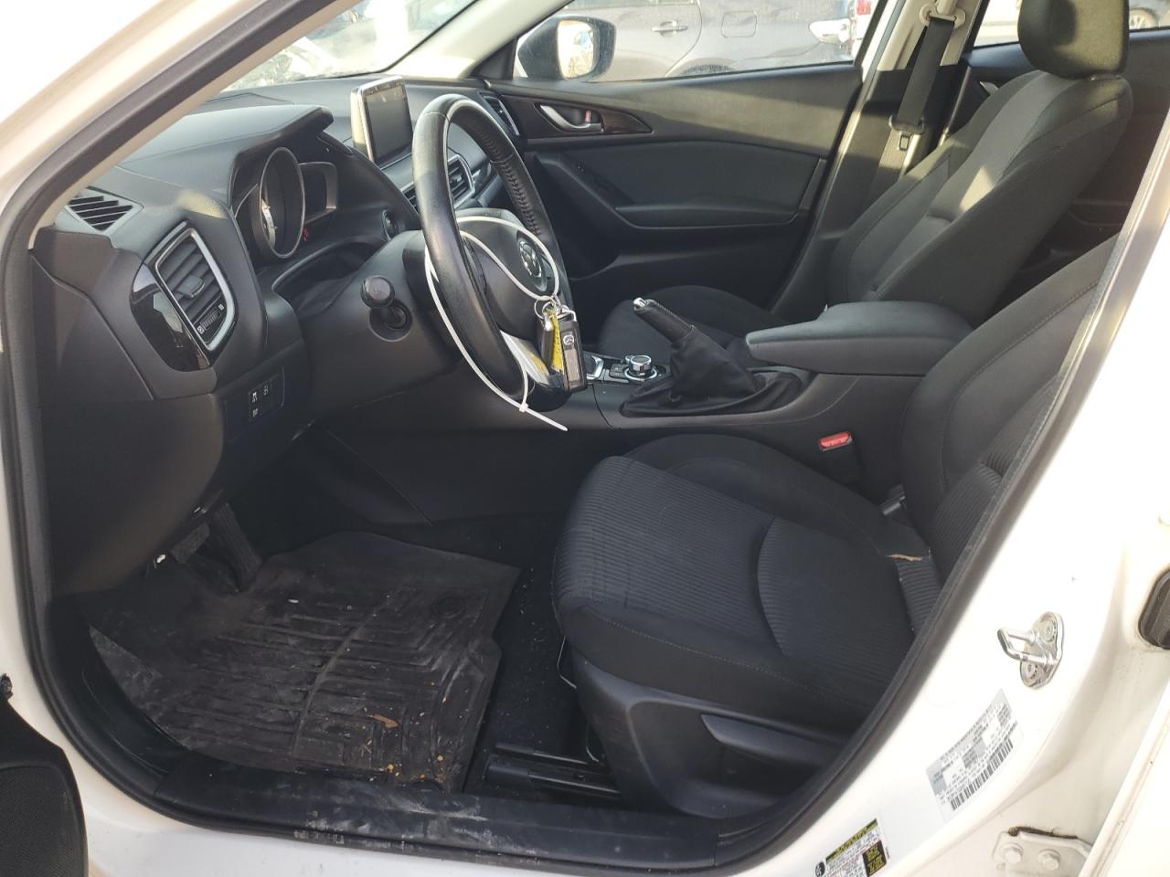 2016 Mazda 3 - Image 7