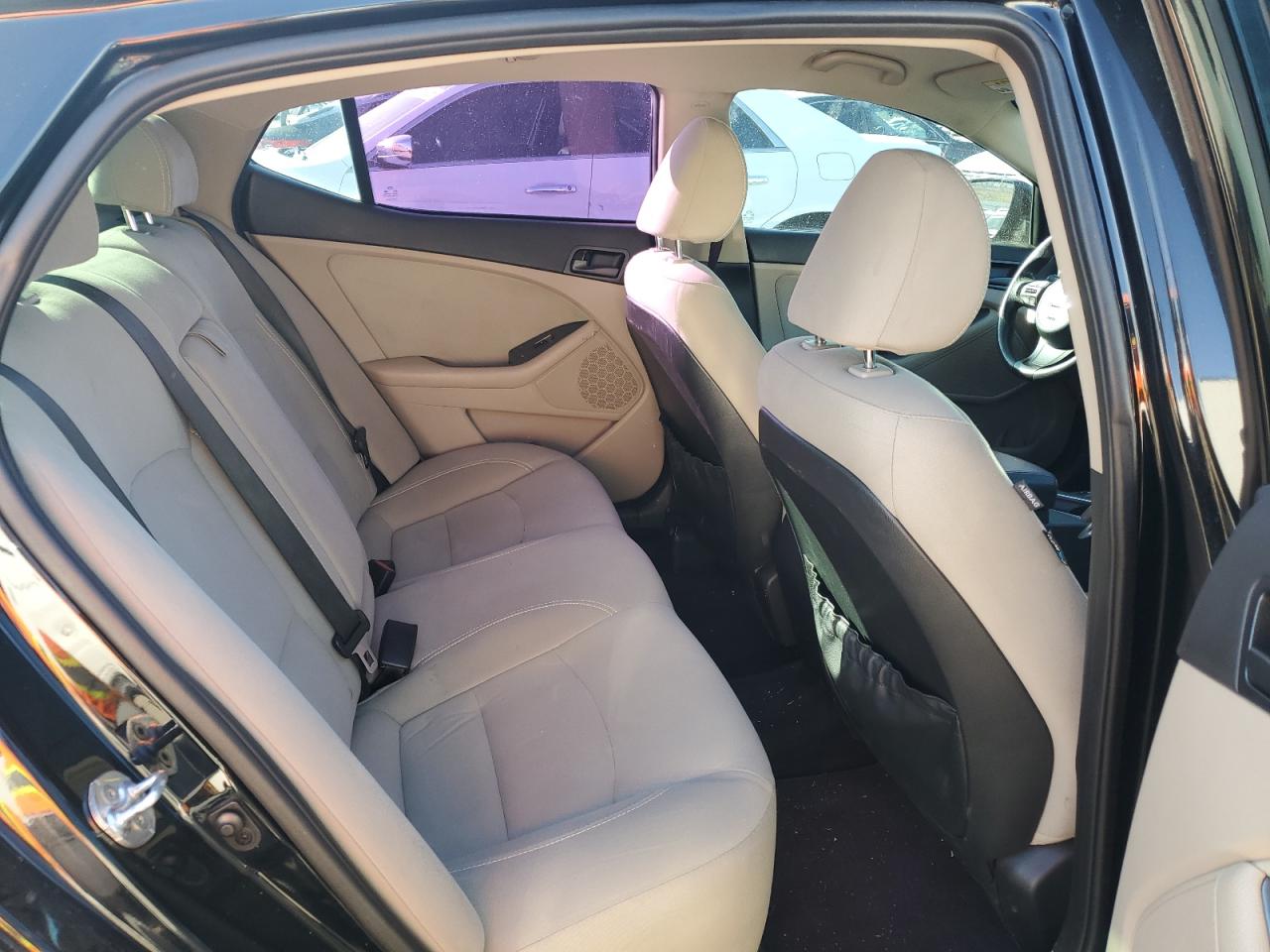 2015 Kia Optima - Image 10