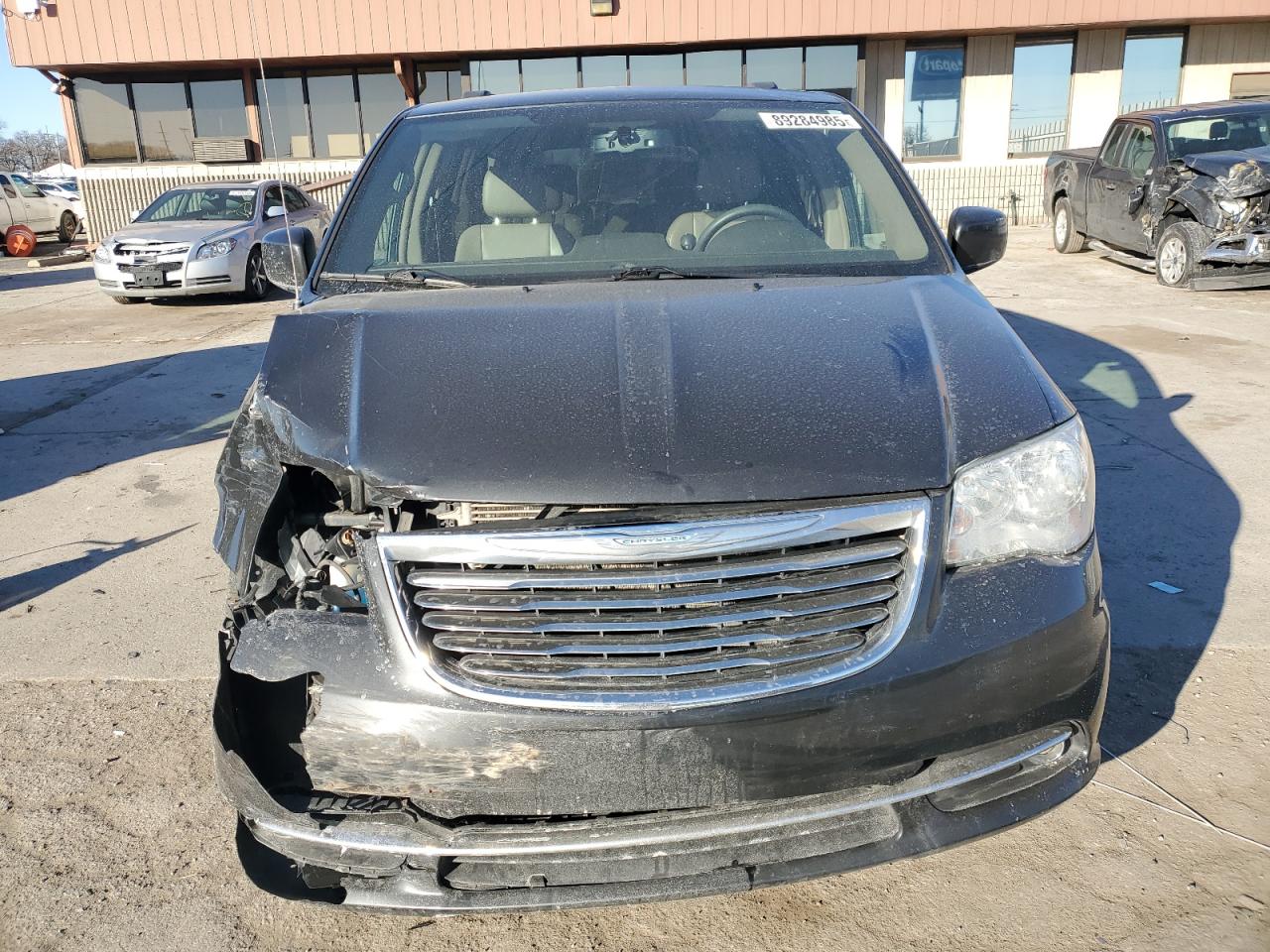2012 Chrysler Town & Country - Image 5