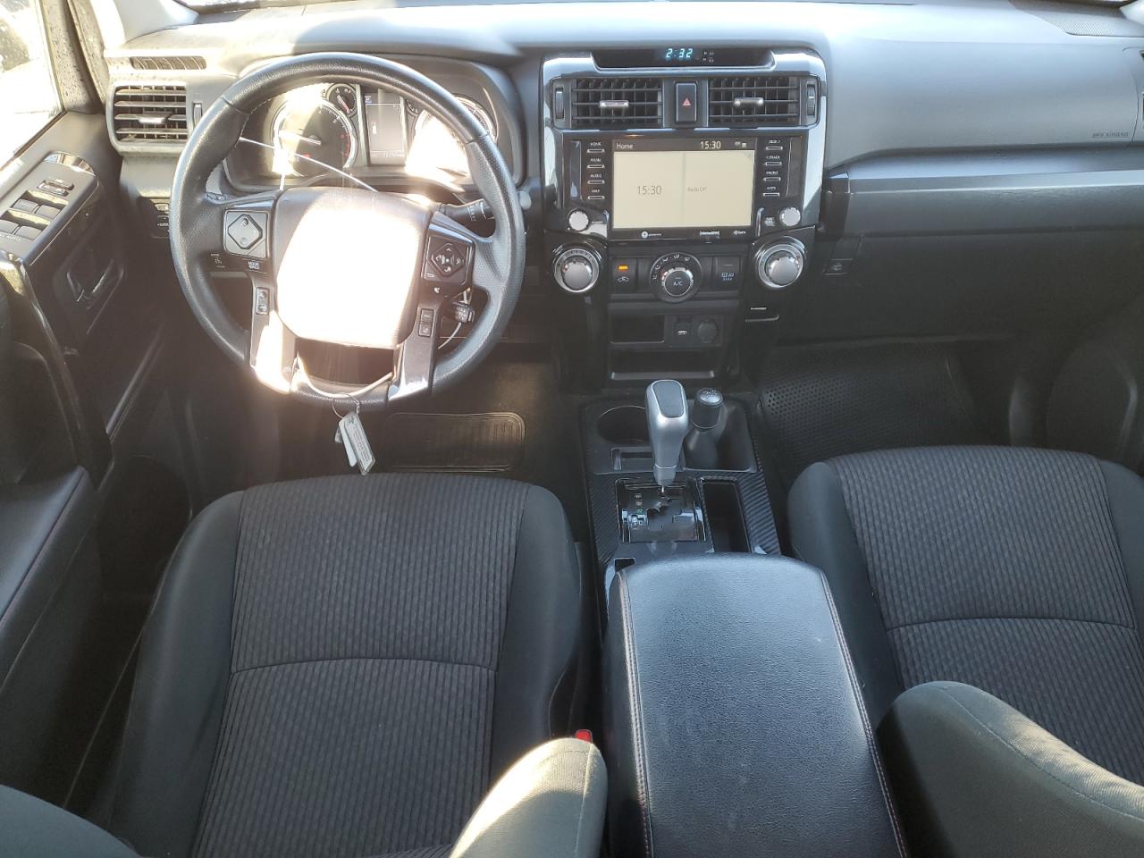 2022 Toyota 4Runner - Image 8