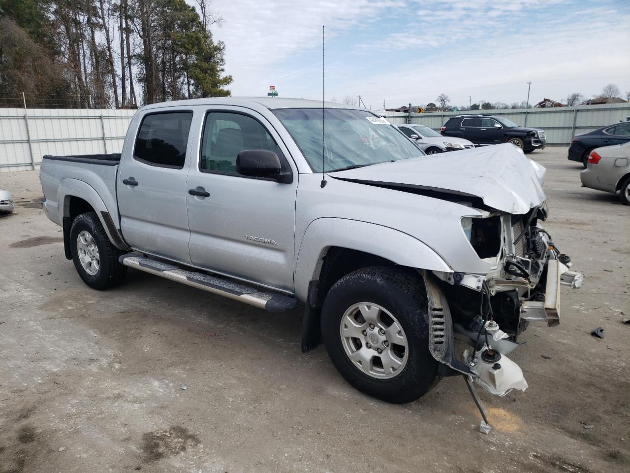 2011 Toyota Tacoma - Image 4