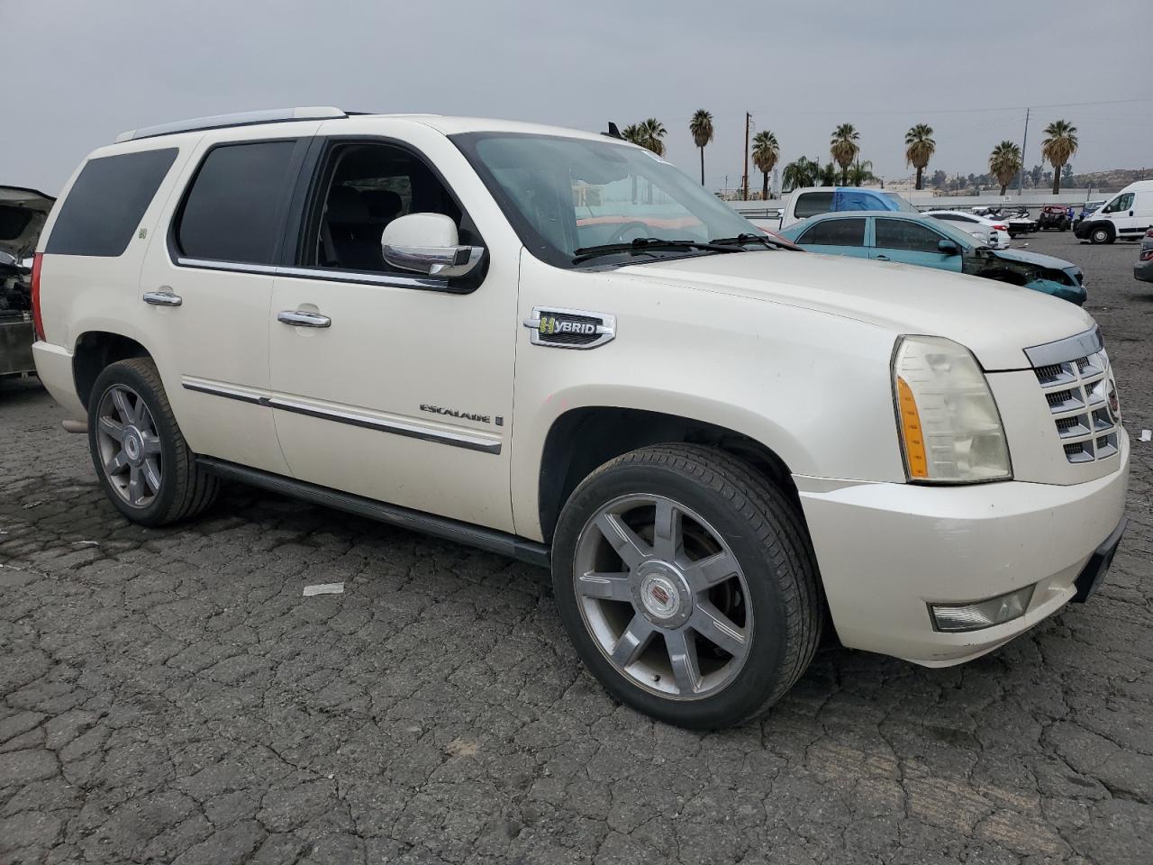2009 Cadillac Escalade - Image 4