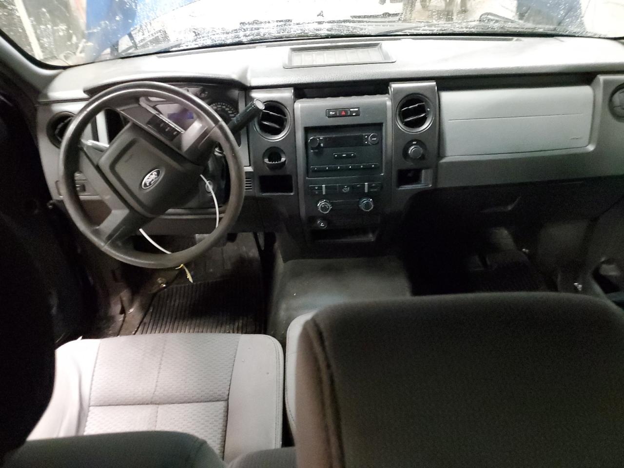 2011 Ford F-150 - Image 8