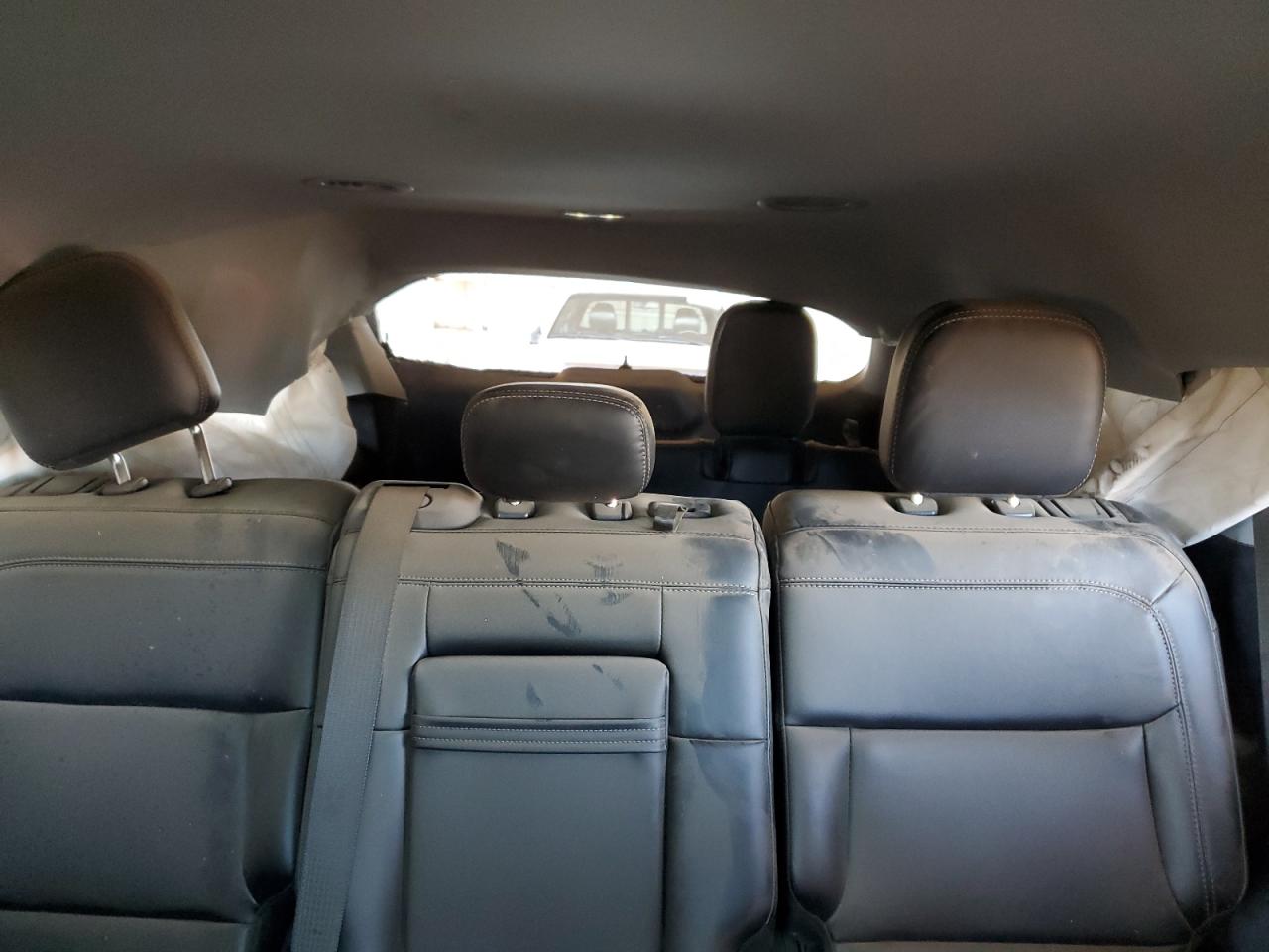 2023 Ford Explorer - Image 10