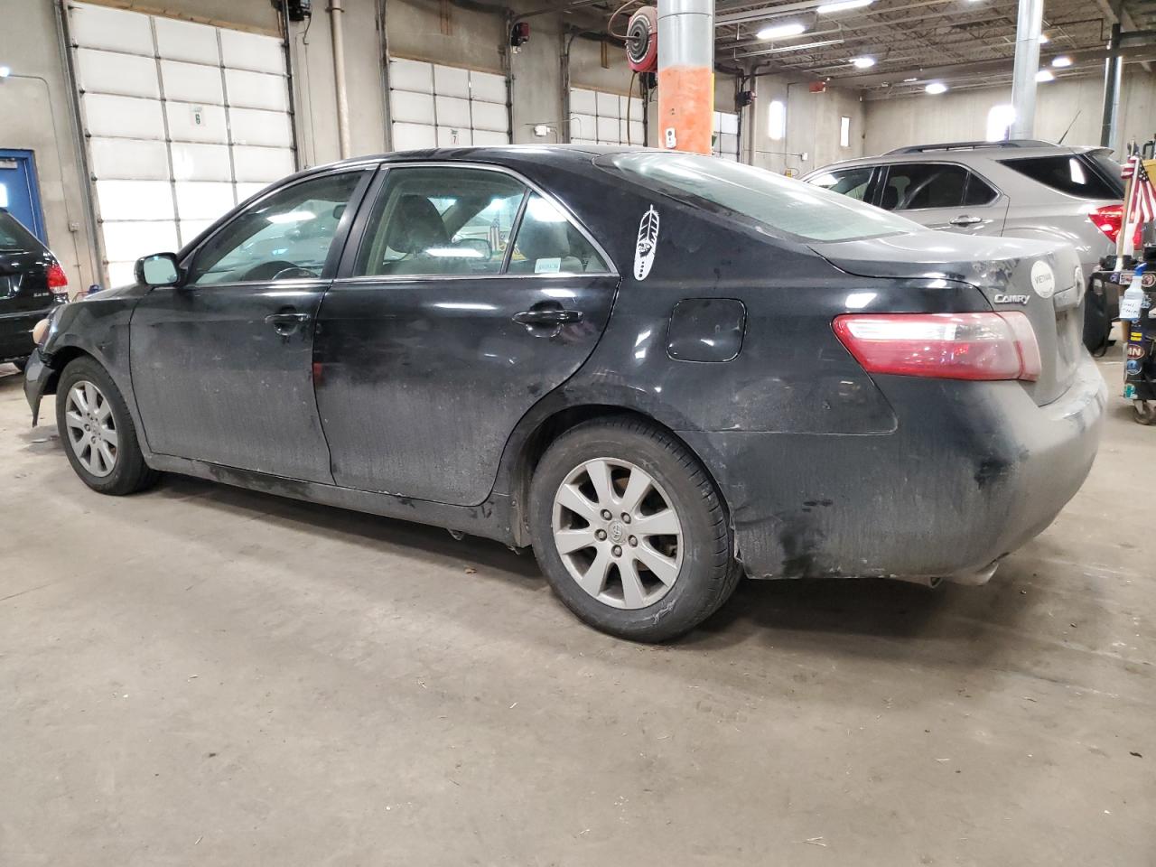 2008 Toyota Camry - Image 2