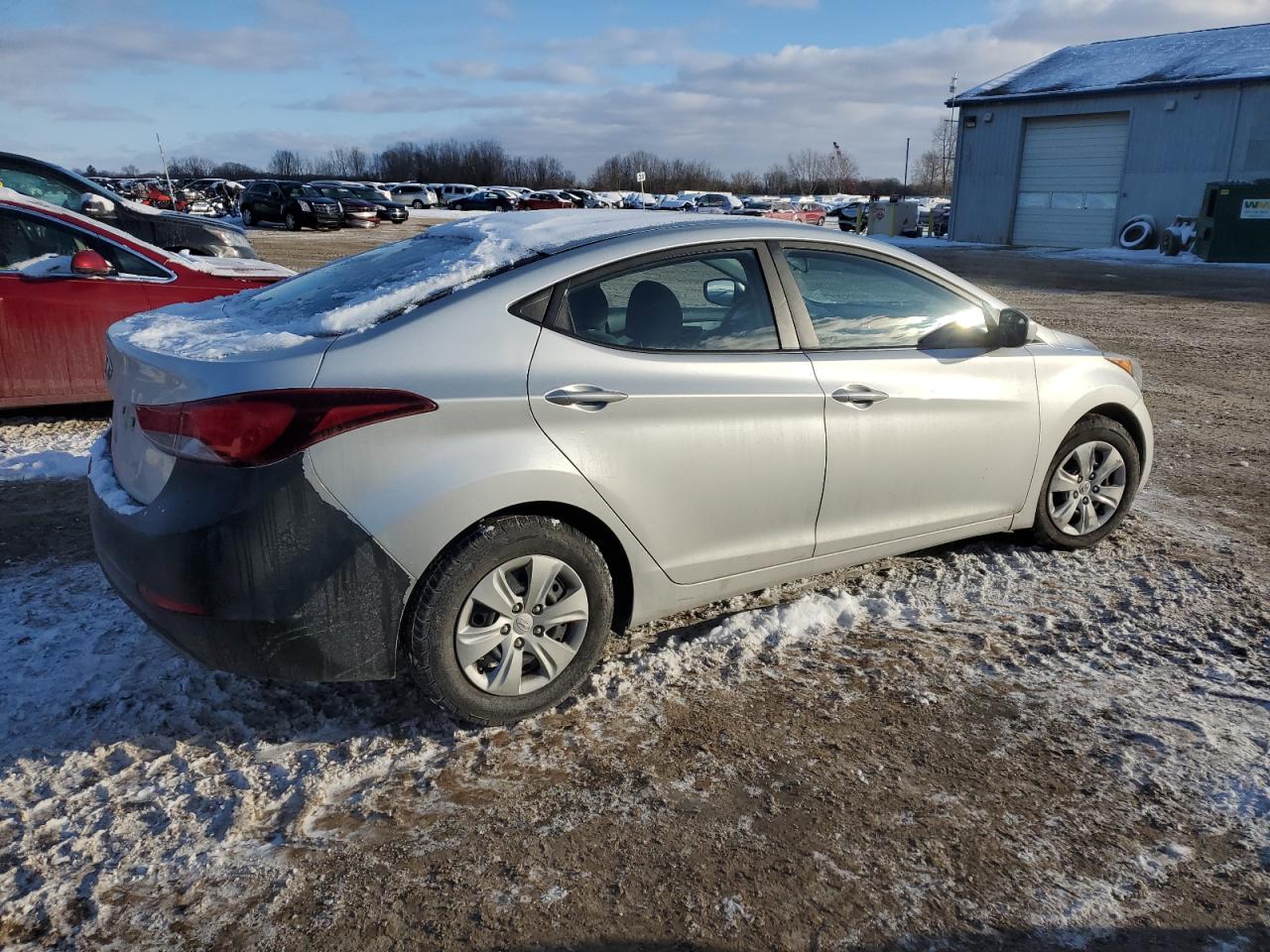 VIN 5NPDH4AE7GH735096 2016 HYUNDAI ELANTRA no.3