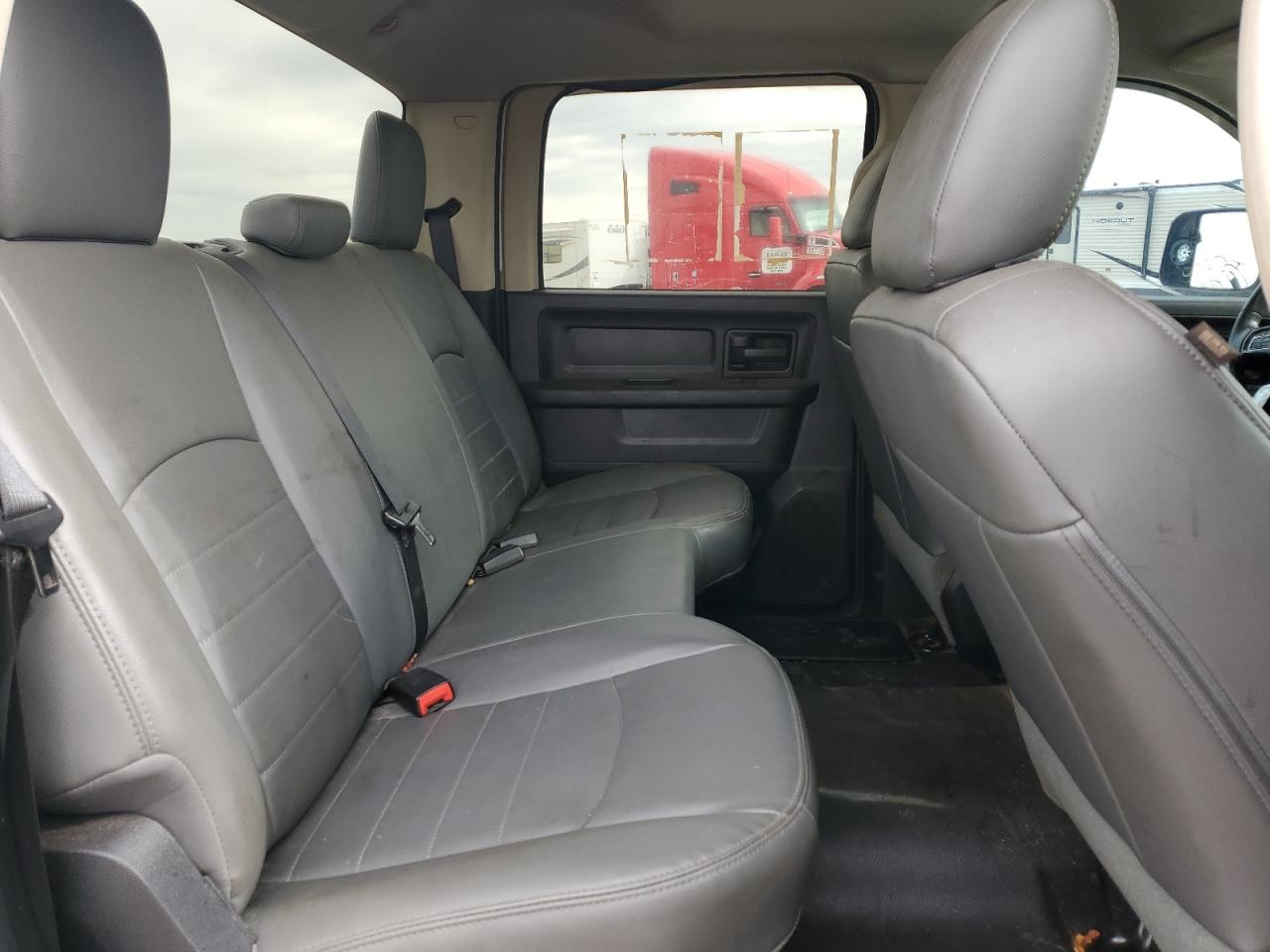 2016 RAM 2500 - Image 6