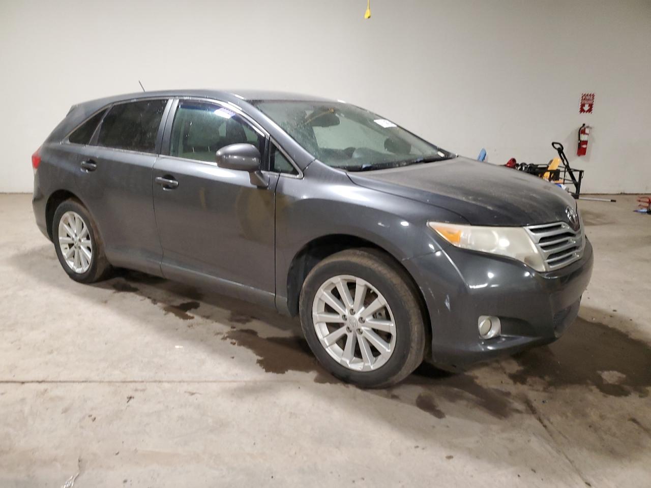 2010 Toyota Venza - Image 4