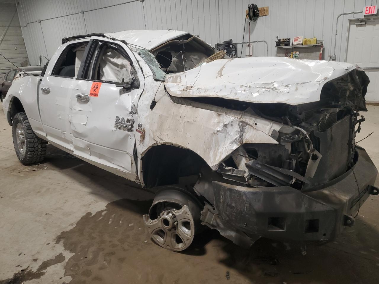 2017 RAM 2500 - Image 4