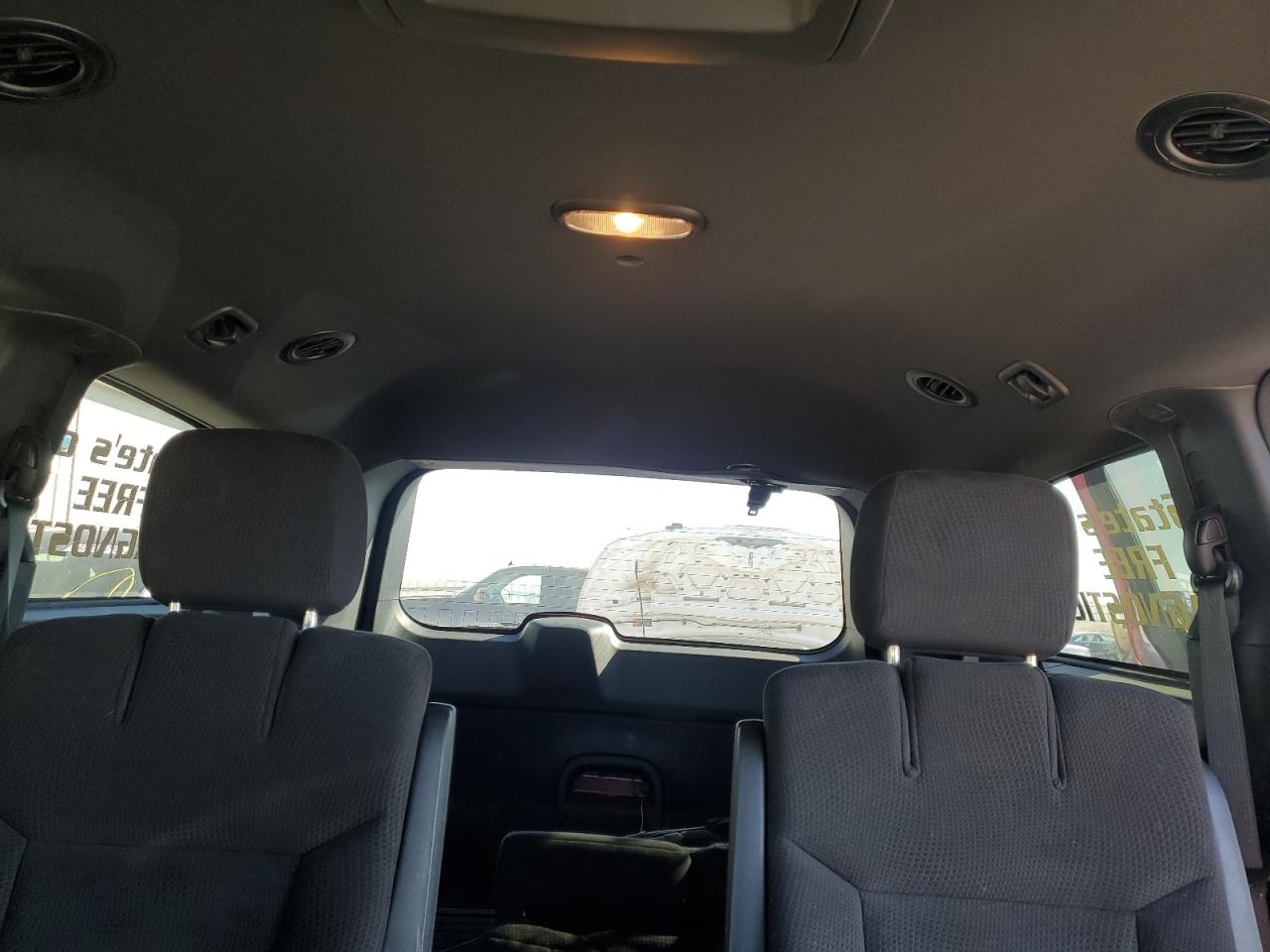 2015 Dodge Caravan - Image 10
