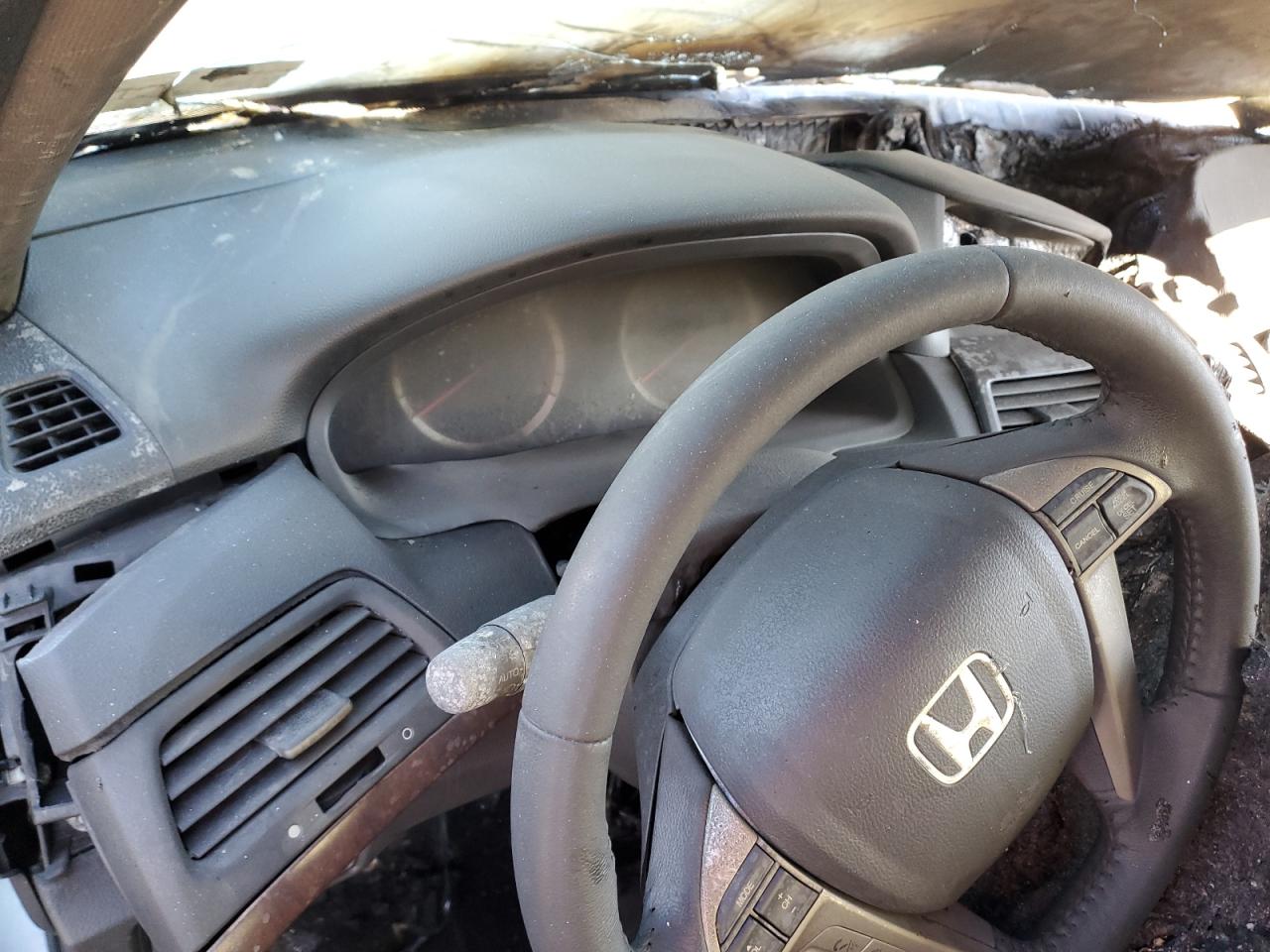 2011 Honda Accord - Image 9