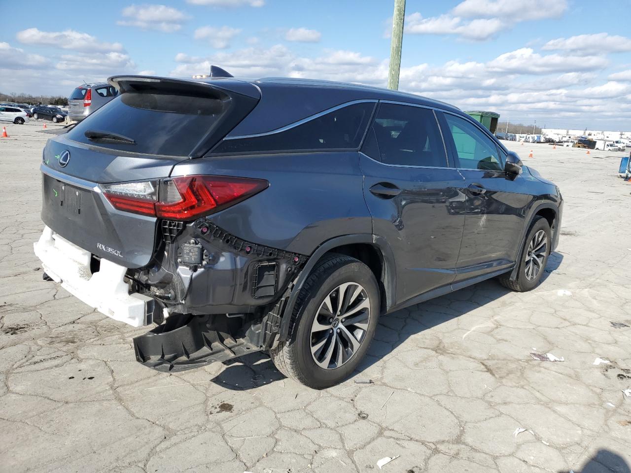 2022 Lexus RX - Image 3