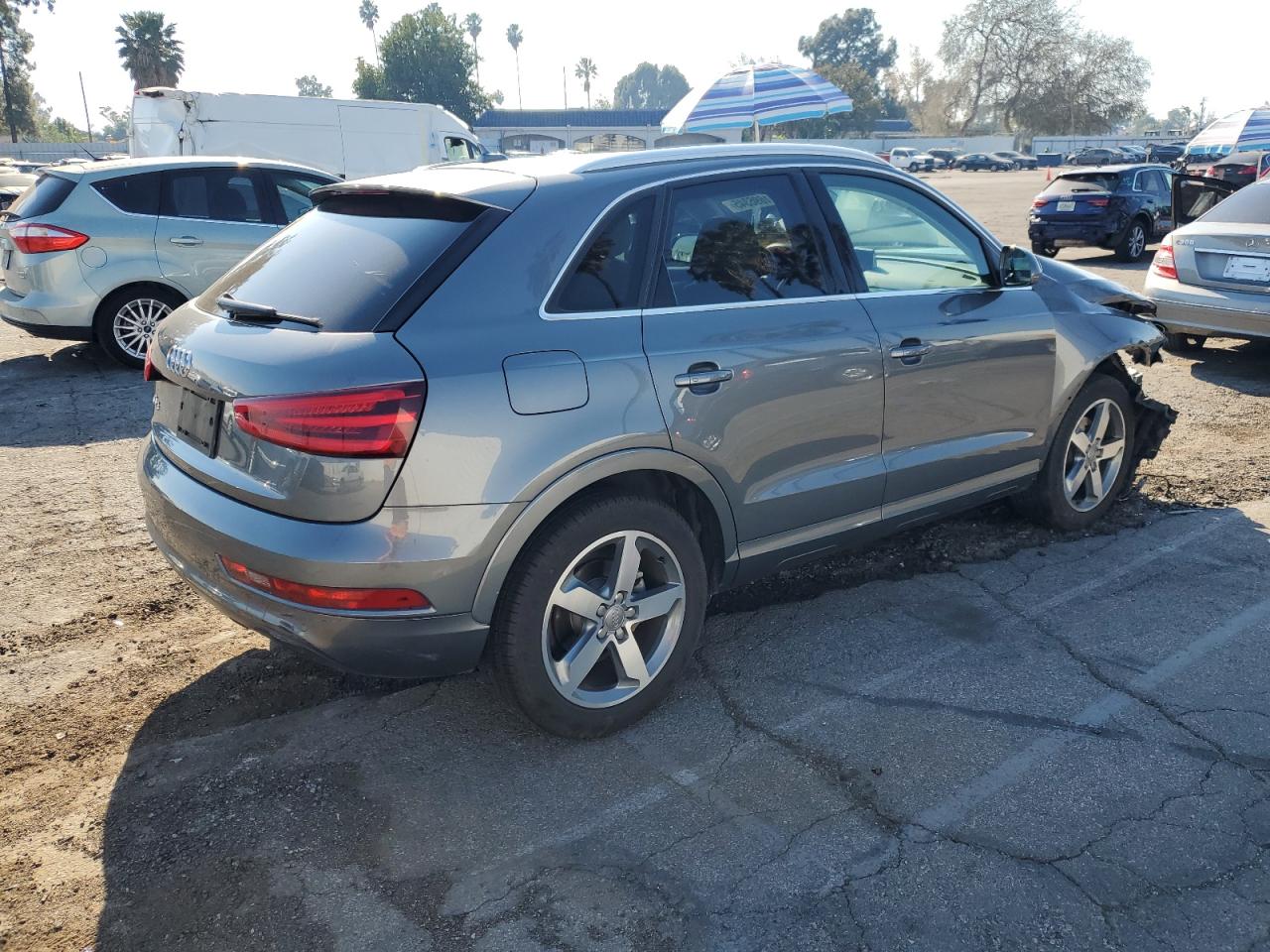 VIN WA1BFCFS2FR008052 2015 AUDI Q3 no.3