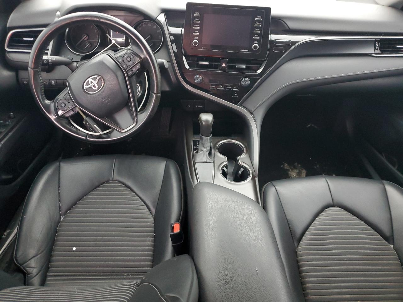 2021 Toyota Camry - Image 8