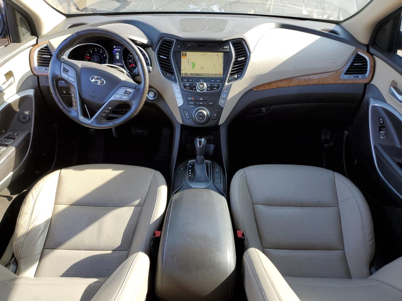 2013 Hyundai Santa Fe - Image 8
