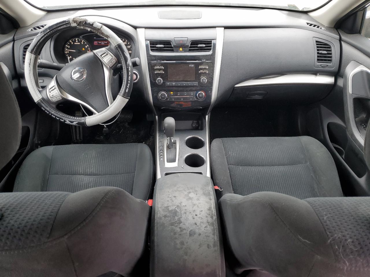 2015 Nissan Altima - Image 8