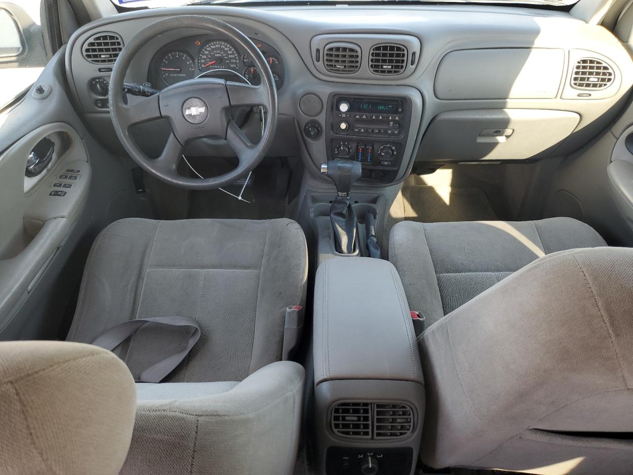 2006 Chevrolet TrailBlazer - Image 8