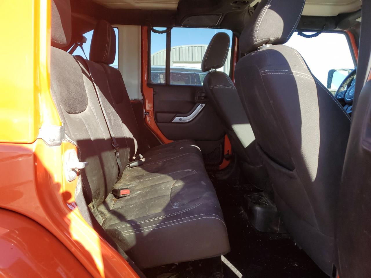 2015 Jeep Wrangler - Image 12