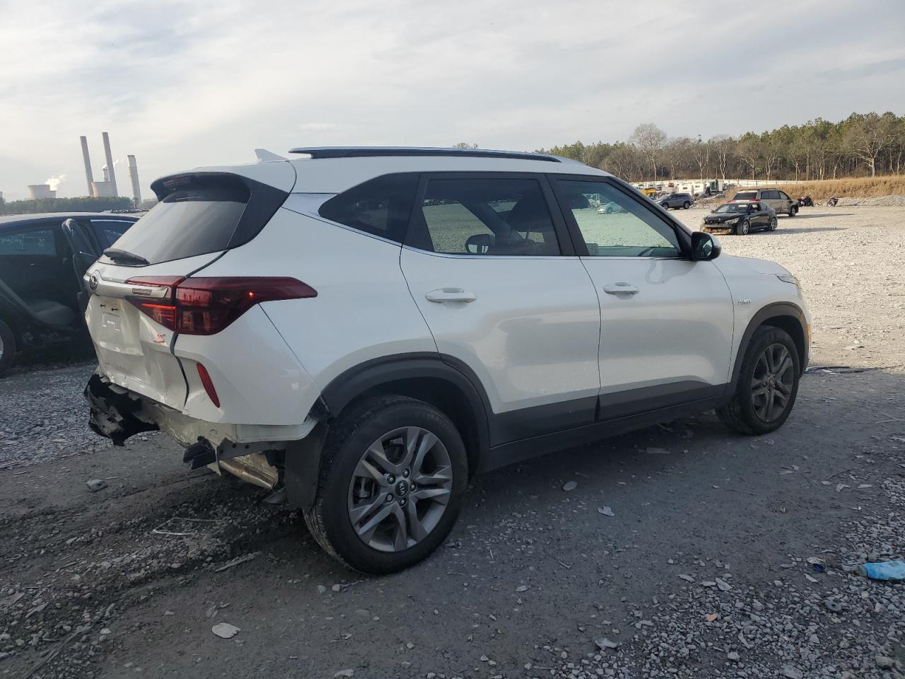 2021 Kia Seltos - Image 3