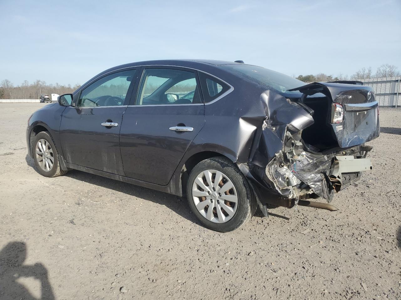 2015 Nissan Sentra - Image 2