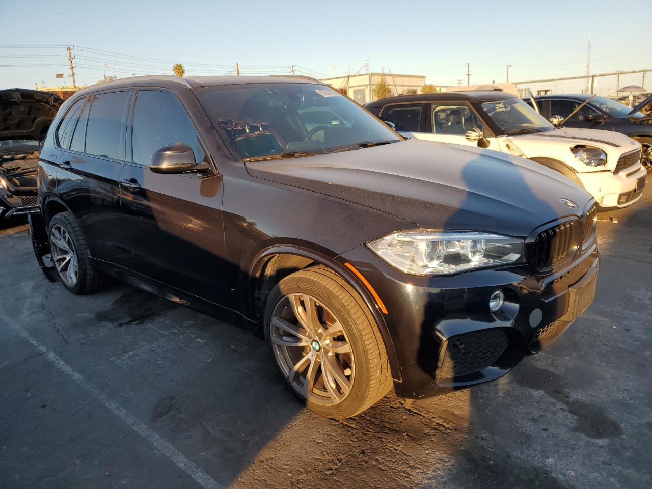 VIN 5UXKR2C57G0R69529 2016 BMW X5 no.4