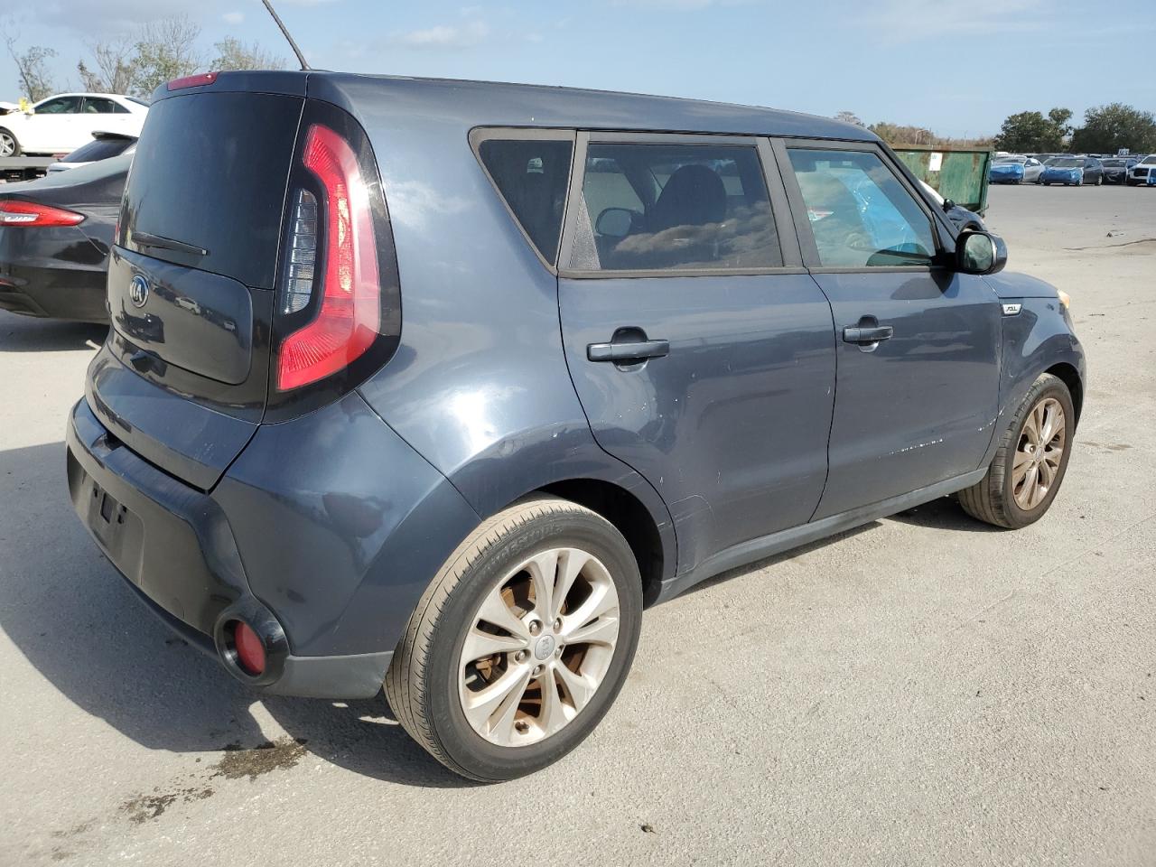 VIN KNDJP3A51G7292562 2016 KIA SOUL no.3