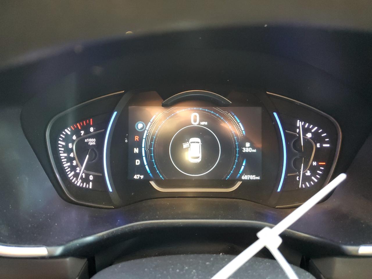2019 Hyundai Santa Fe - Image 9