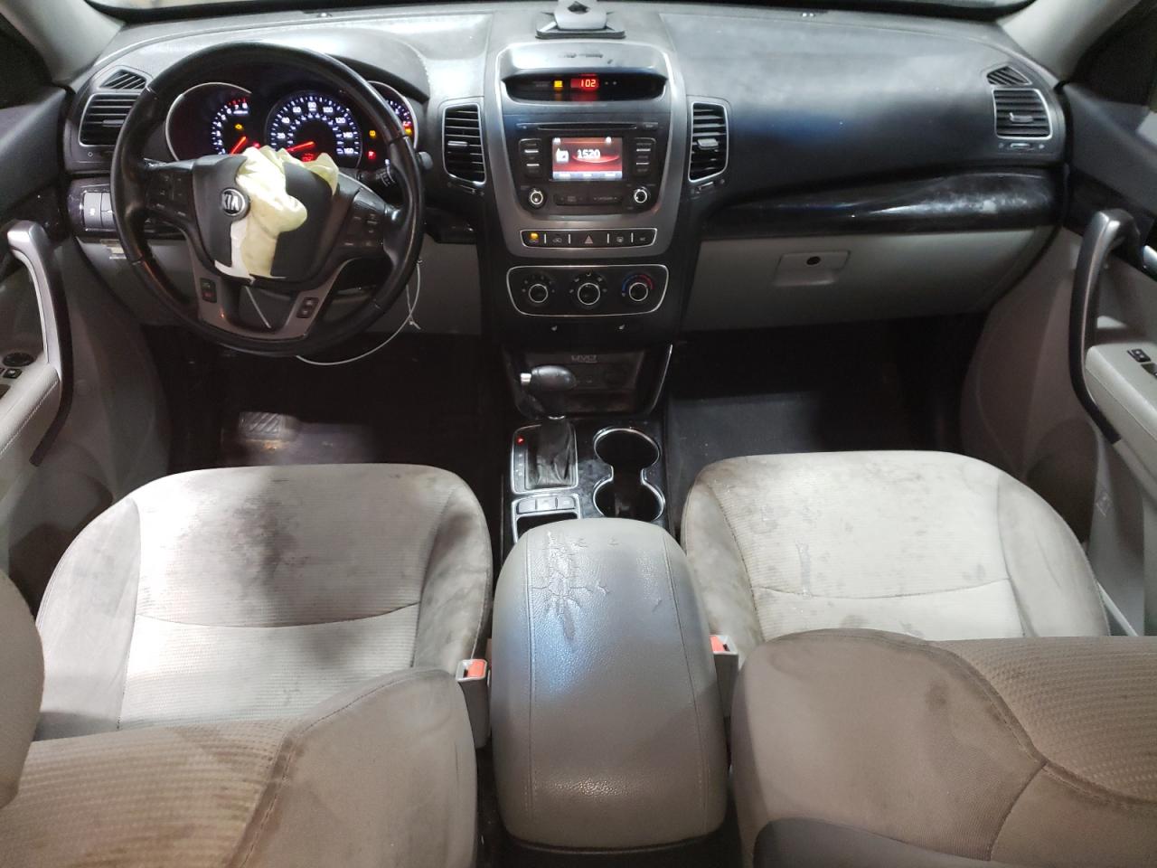 2015 Kia Sorento - Image 8