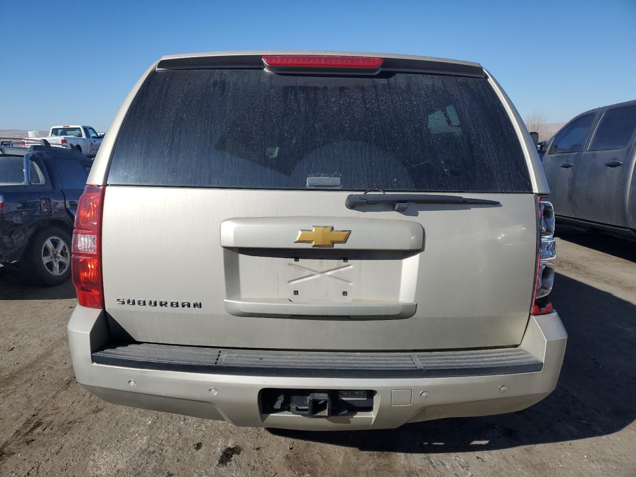 2013 Chevrolet Suburban - Image 6