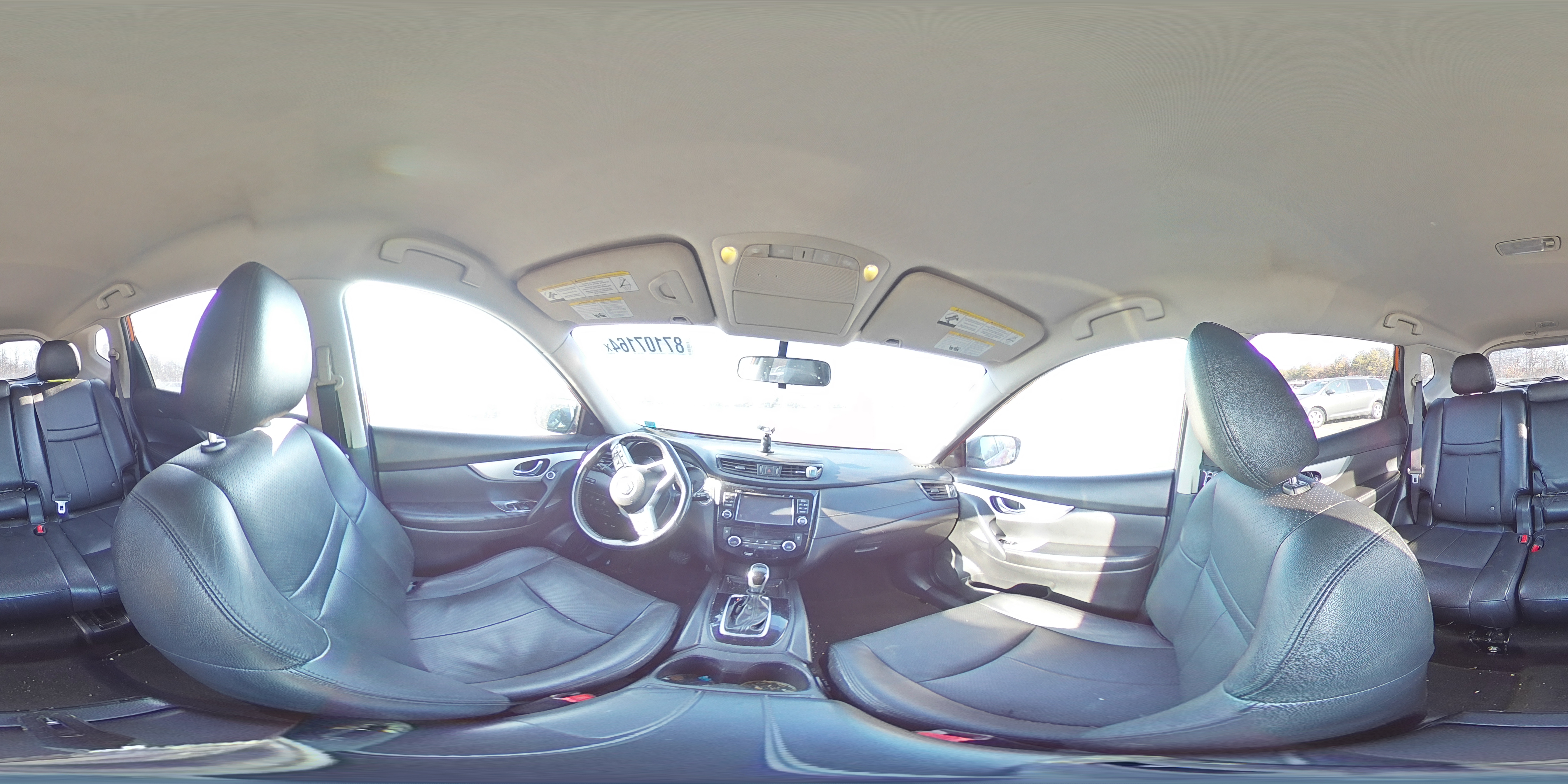 2017 Nissan Rogue - Image 13
