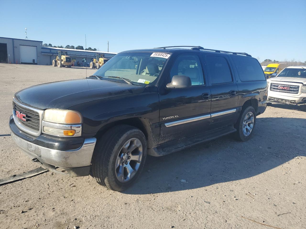 2002 GMC Yukon - Image 1