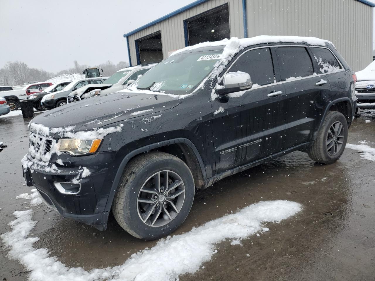 2017 Jeep Grand Cherokee - Image 1